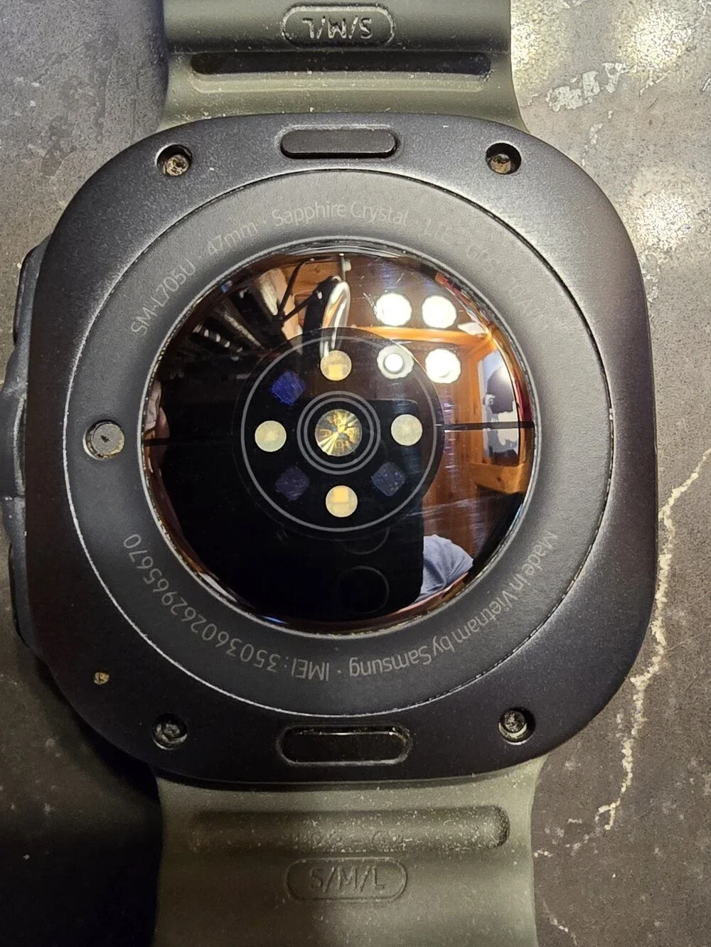 Samsung Galaxy Watch Ultra 47mm LTE Titanium Gray Smartwatch SM-L705U Excellent